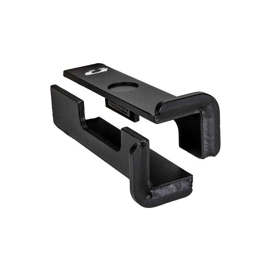 2.5" to 2" Hitch Adapter 751650-01